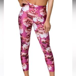 NWT Onzie High Basic Midi Leggings in Floral Gardenia Print XS